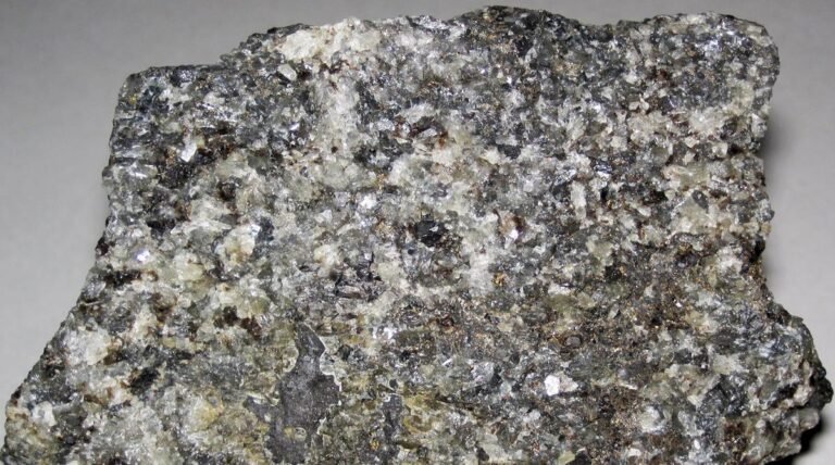 Sulfide norite rock