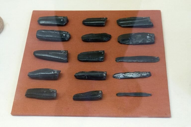 Obsidian uses - Stone tools